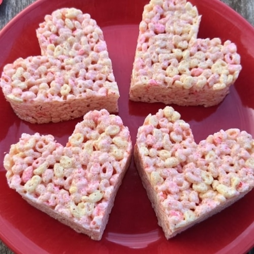 Strawberry Valentine Rice Krispie Treats